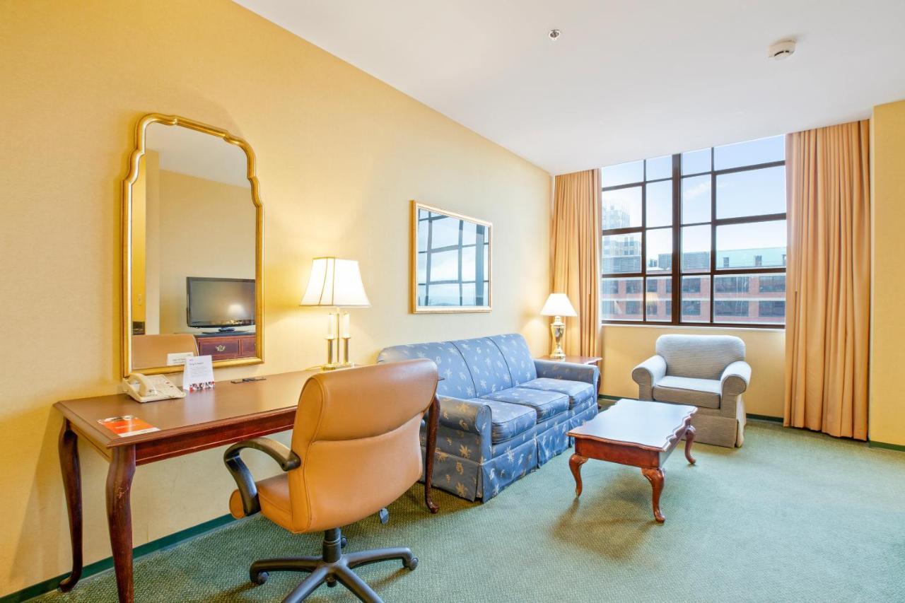 Oyo Hotel St Louis Downtown City Center Mo Saint Louis Kültér fotó